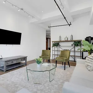 Apartment Les Lofts Du Mont Royal Montreal
