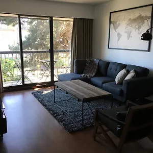 Apartment Twelve Oaks By Marquee Vancouver